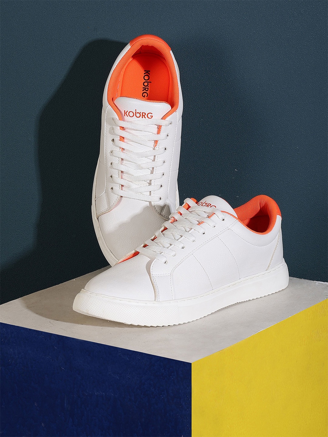 Koburg Men Lightweight Superior Ankle Support Sneakers, White