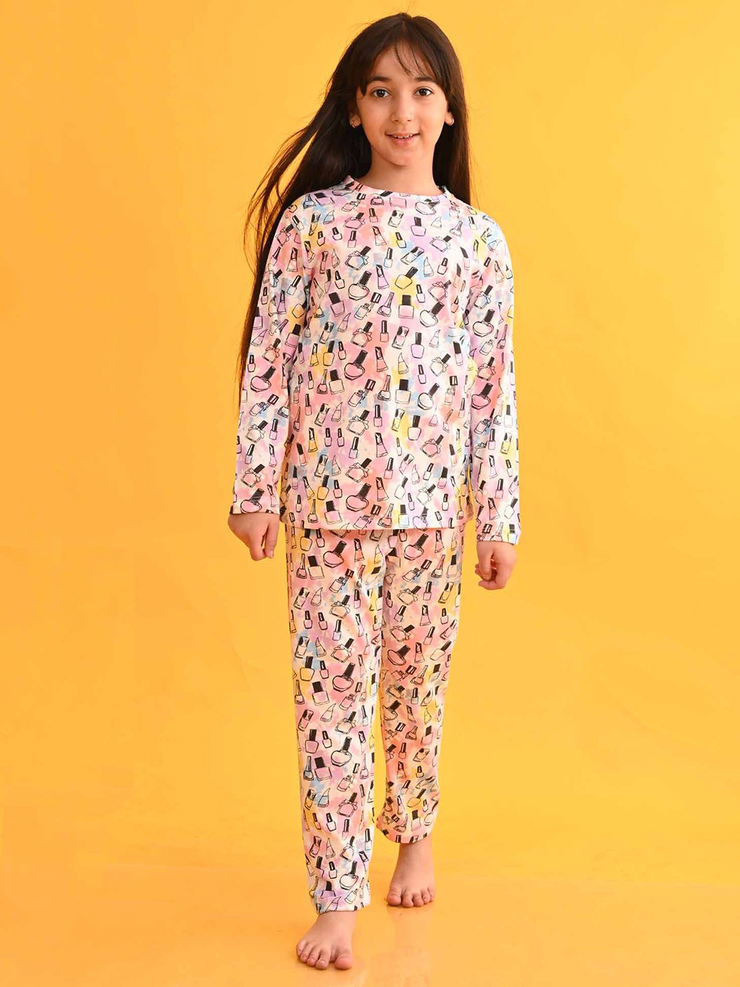 

Anthrilo Girls Graphic Printed Night Suit, White