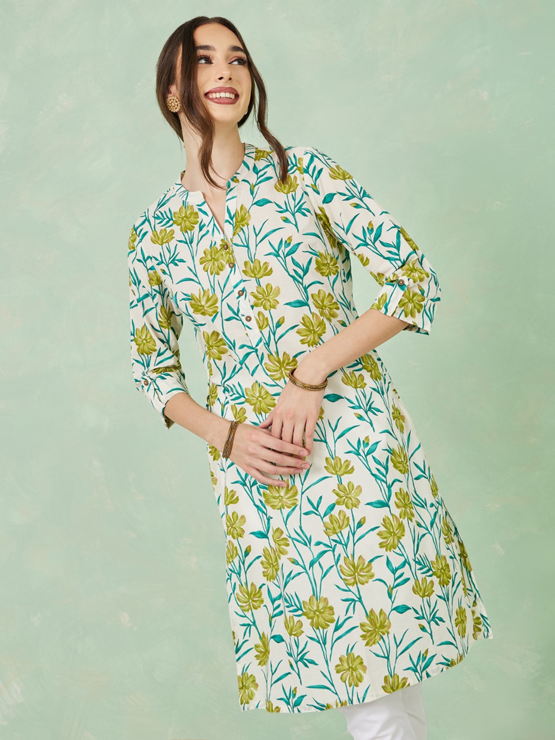 

Styli White Floral Printed Mandarin Collar Cotton Straight Kurta