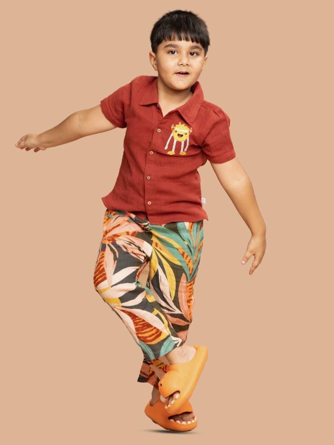 

Greendeer Boys Printed Pure Cotton Shirt With Pyjamas, Red