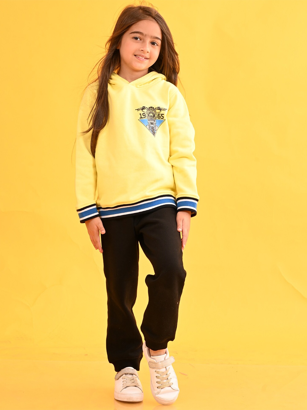 

Anthrilo Girls Hooded Neck Long Sleeve T-shirt With Trouser, Yellow