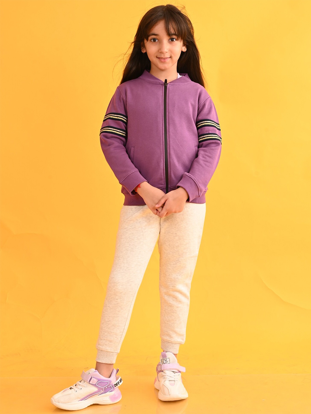 

Anthrilo Girls Sweatshirt With Trousers, Purple