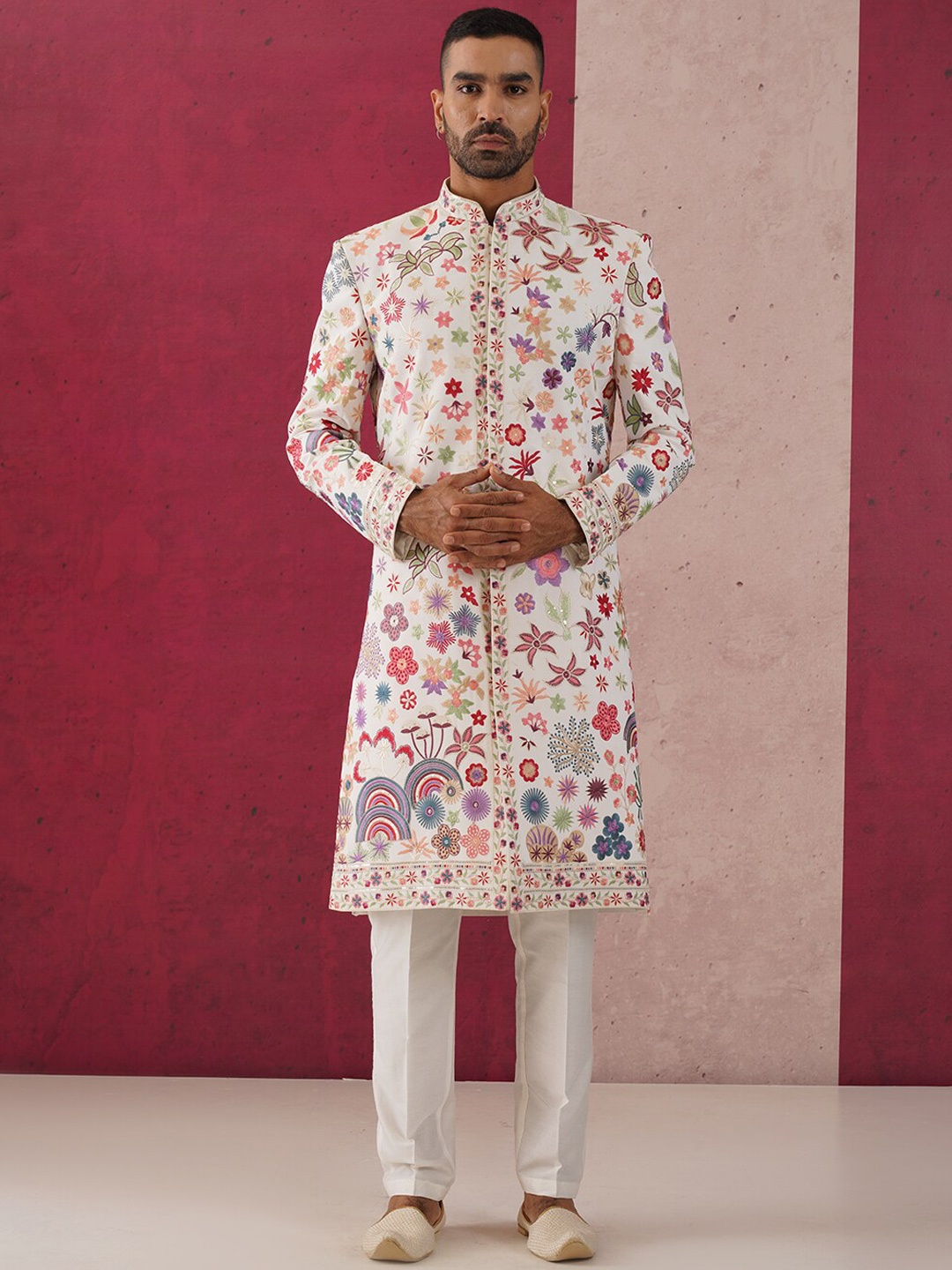 

KALPRAAG ethnic Motifs Embroidered Sherwani Set, White