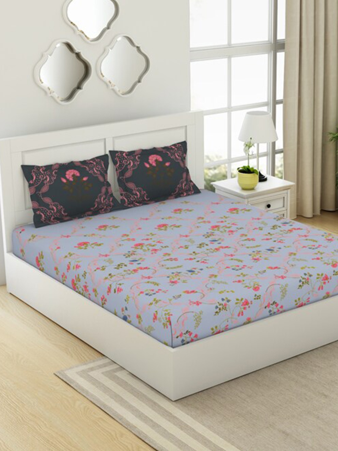 SPACES Lattice Blue Pure Cotton 144 TC Super King Fitted Bedsheet with 2 Pillow Covers