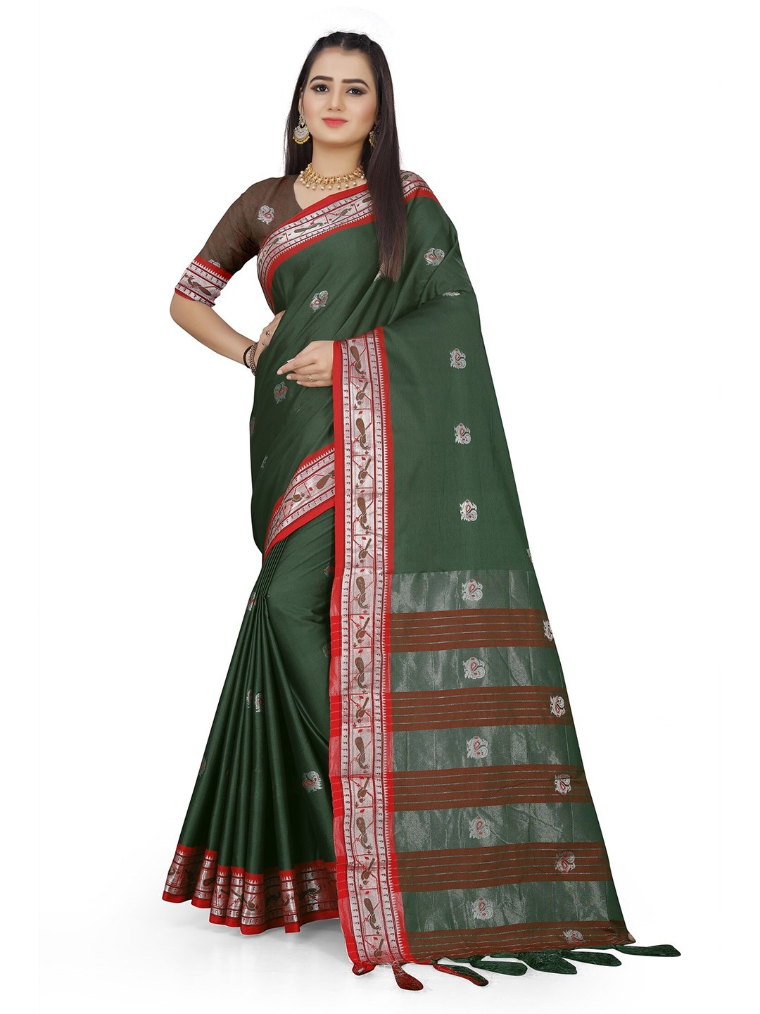 

Grubstaker Ethnic Motifs Woven Design Zari Banarasi Saree, Green