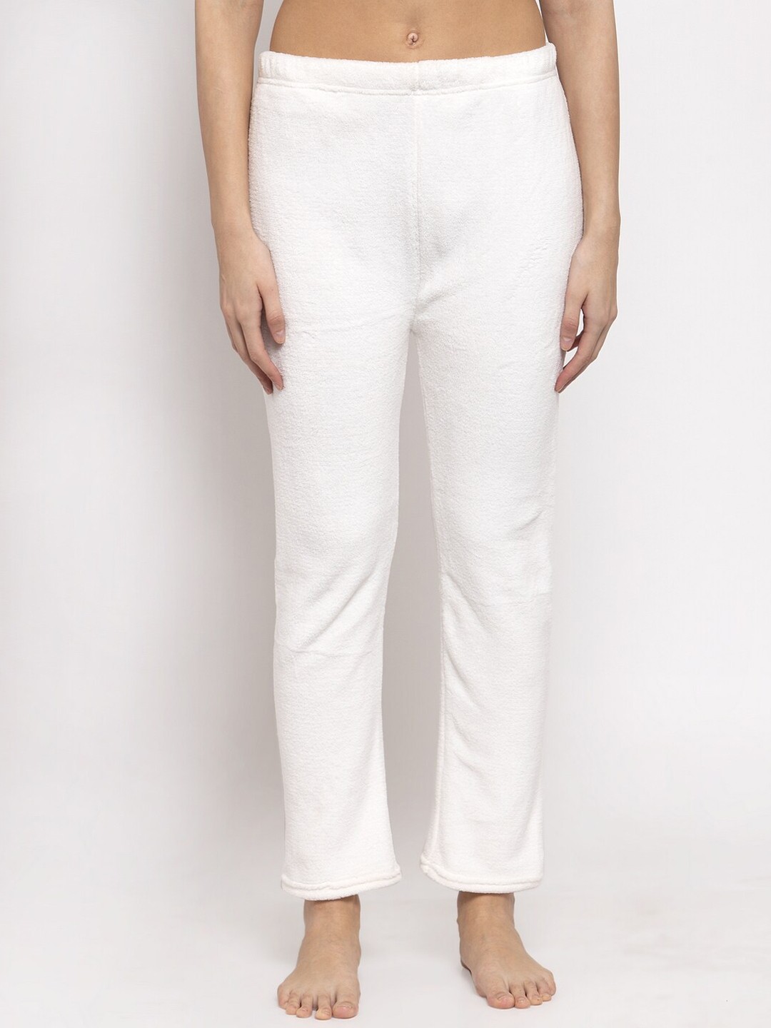 

NEUDIS Women Self Design Mid-Rise Fleece Lounge Pant, White