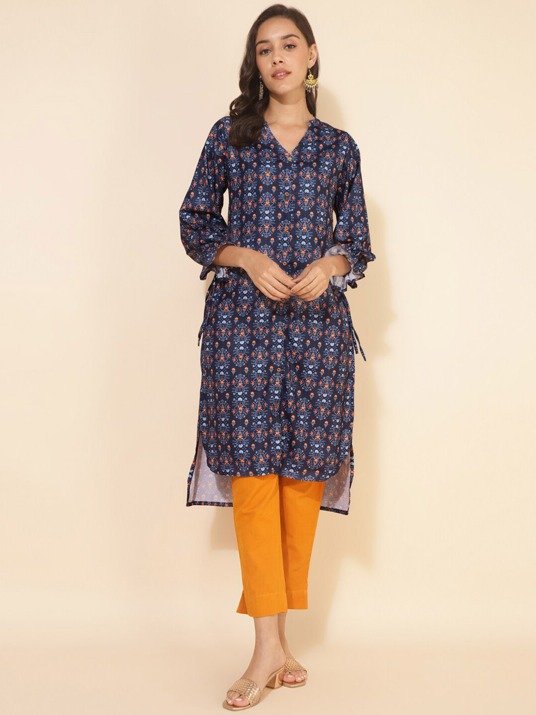 

Janasya Ethnic Motifs Printed V-Neck Puff Sleeves High-Low Straight Kurta, Navy blue