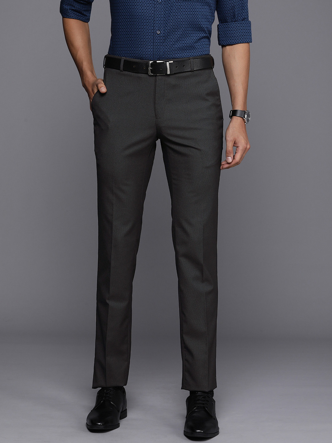 

Raymond Men Slim Fit Trousers, Navy blue