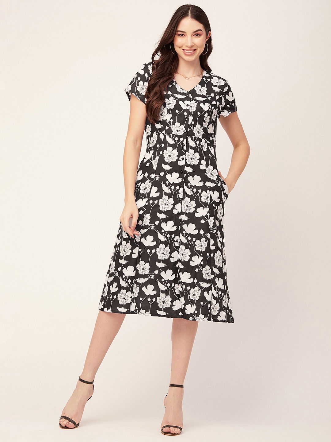 

Moomaya Floral Printed V-Neck Short Sleeves A-Line Midi Dress, Black