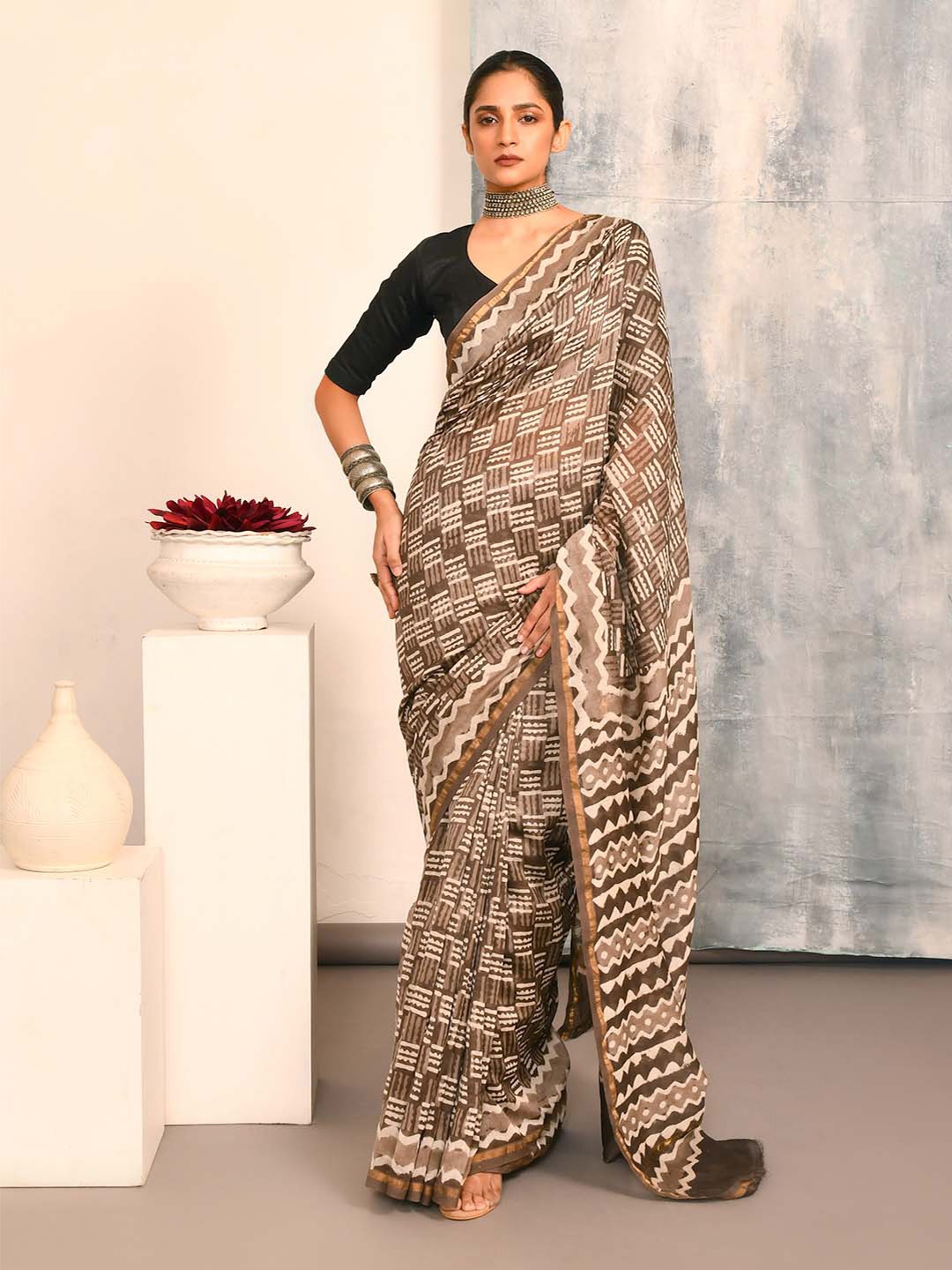 

Indethnic Geometric Printed Zari Silk Cotton Bagru Saree, Brown