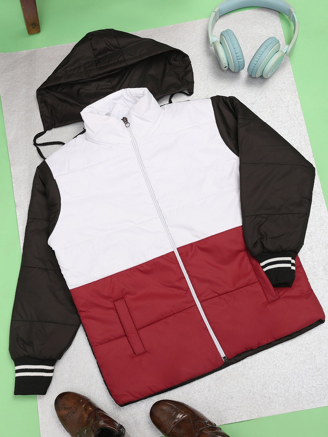 

V-Mart Boys Colourblocked Lightweight Cotton Puffer Jacket, Maroon