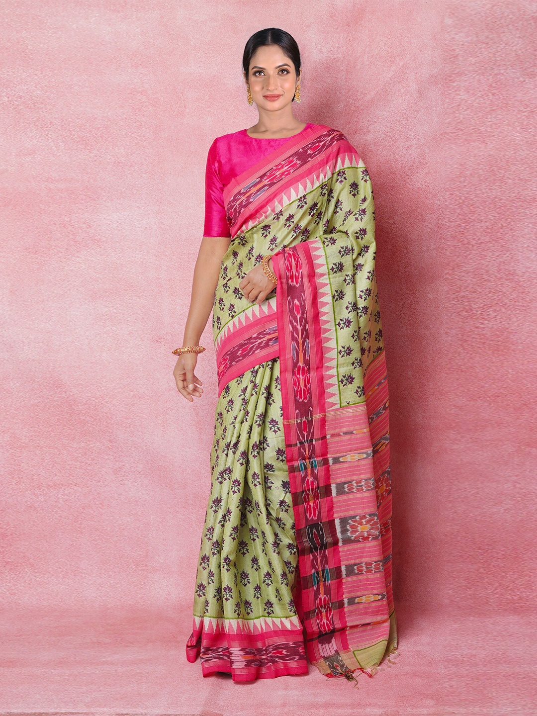 

Unnati Silks Ethnic Motifs Printed Pure Silk Tussar Saree, Green