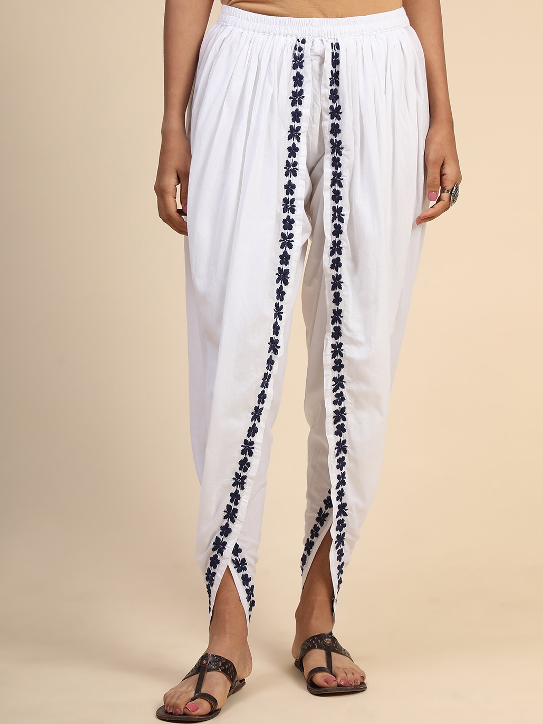 

HOUSE OF KARI Women Floral Embroidered Cotton Chikankari Dhoti Pant, White