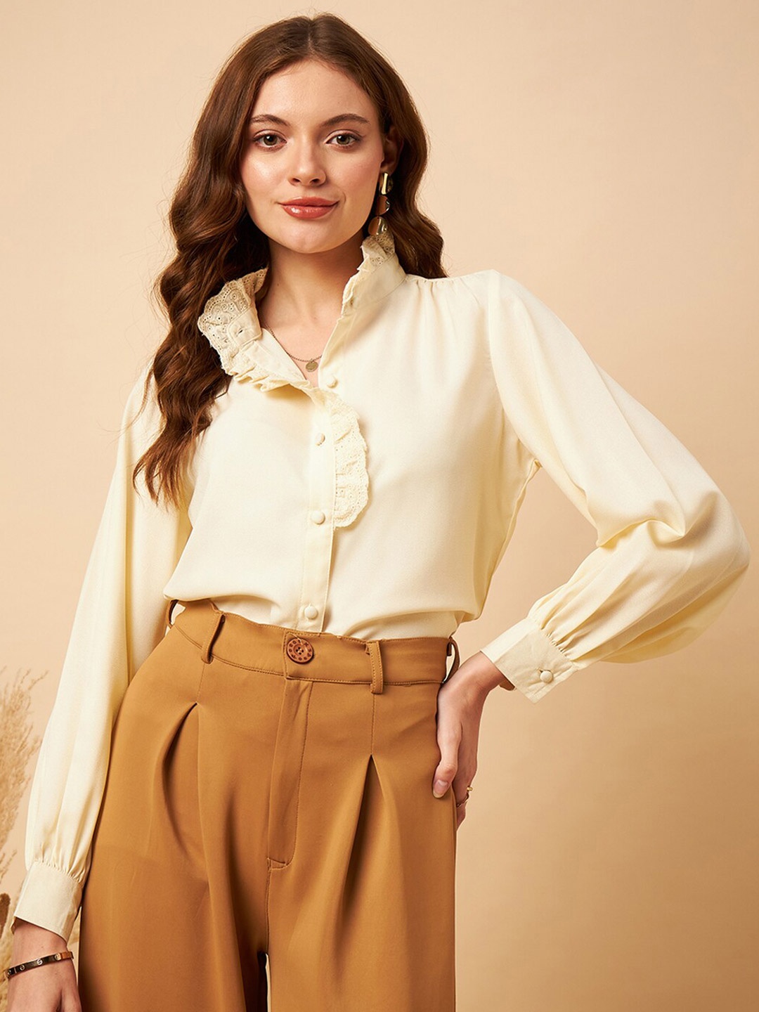 

MINT STREET Shirt Collar Cuffed Sleeves Pleated Detailed Shirt Style Top, Cream