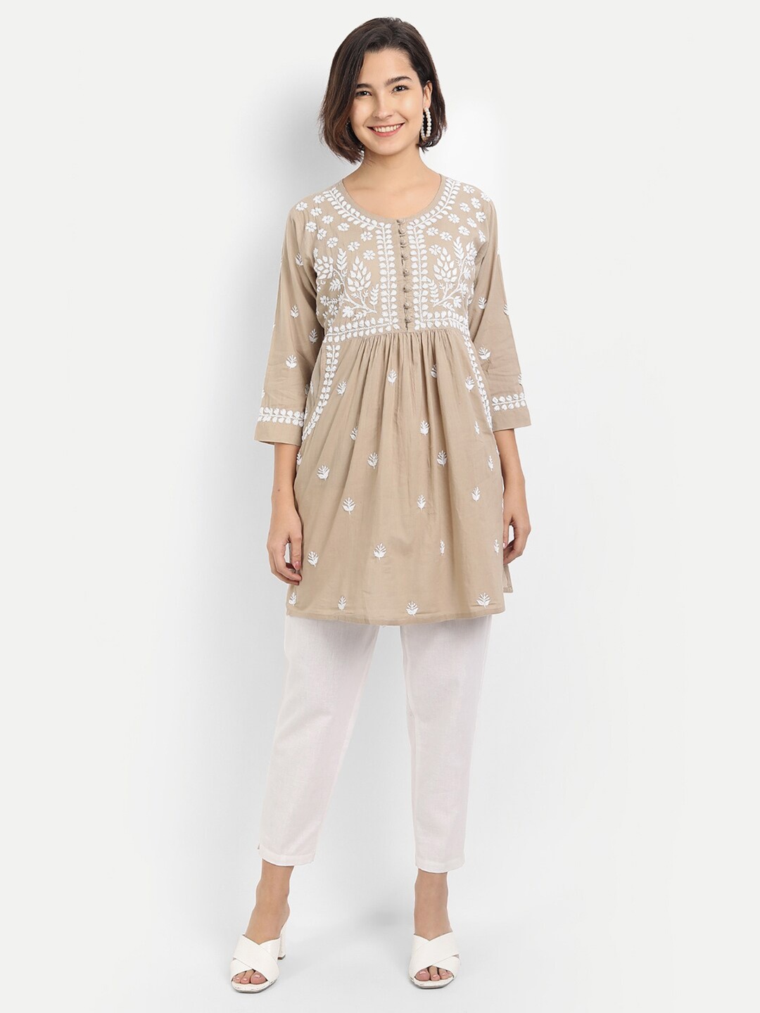 

HOUSE OF KARI Floral Embroidered Pure Cotton Chikankari Pleated A-Line Kurti, Beige