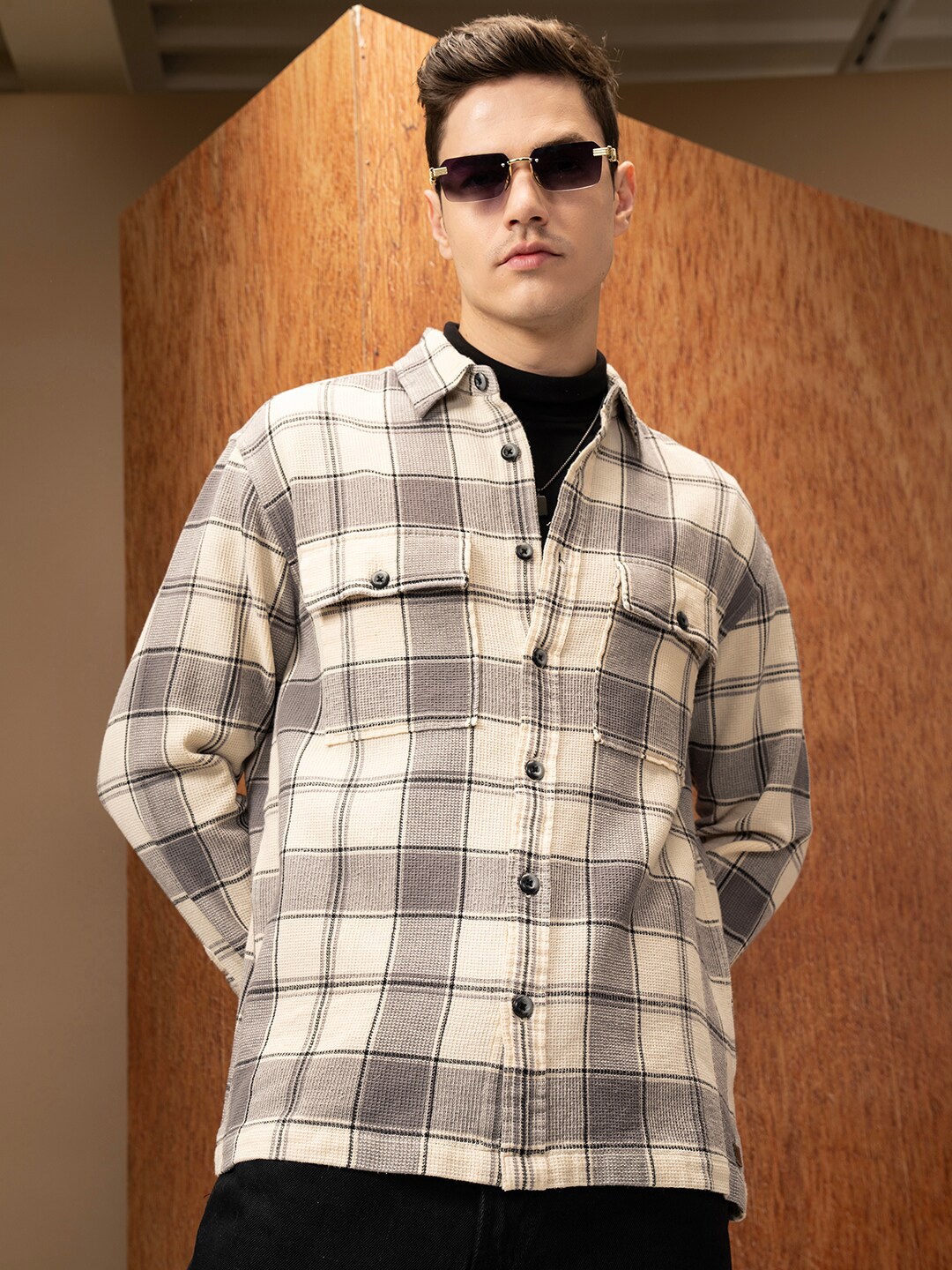 

LOCOMOTIVE Oversized Waffle Dobby Textured Checked Utility Pocket Overshirt, Grey