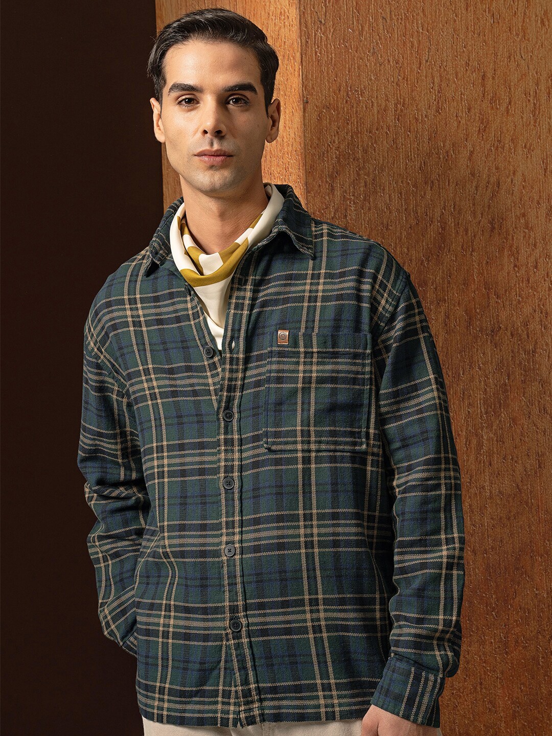 

LOCOMOTIVE Premium Men Oversized Dobby Textured Checked Overshirt, Green