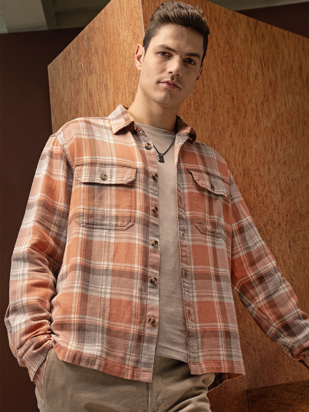 

LOCOMOTIVE Textured Checked Utility Pocket Overshirt, Orange
