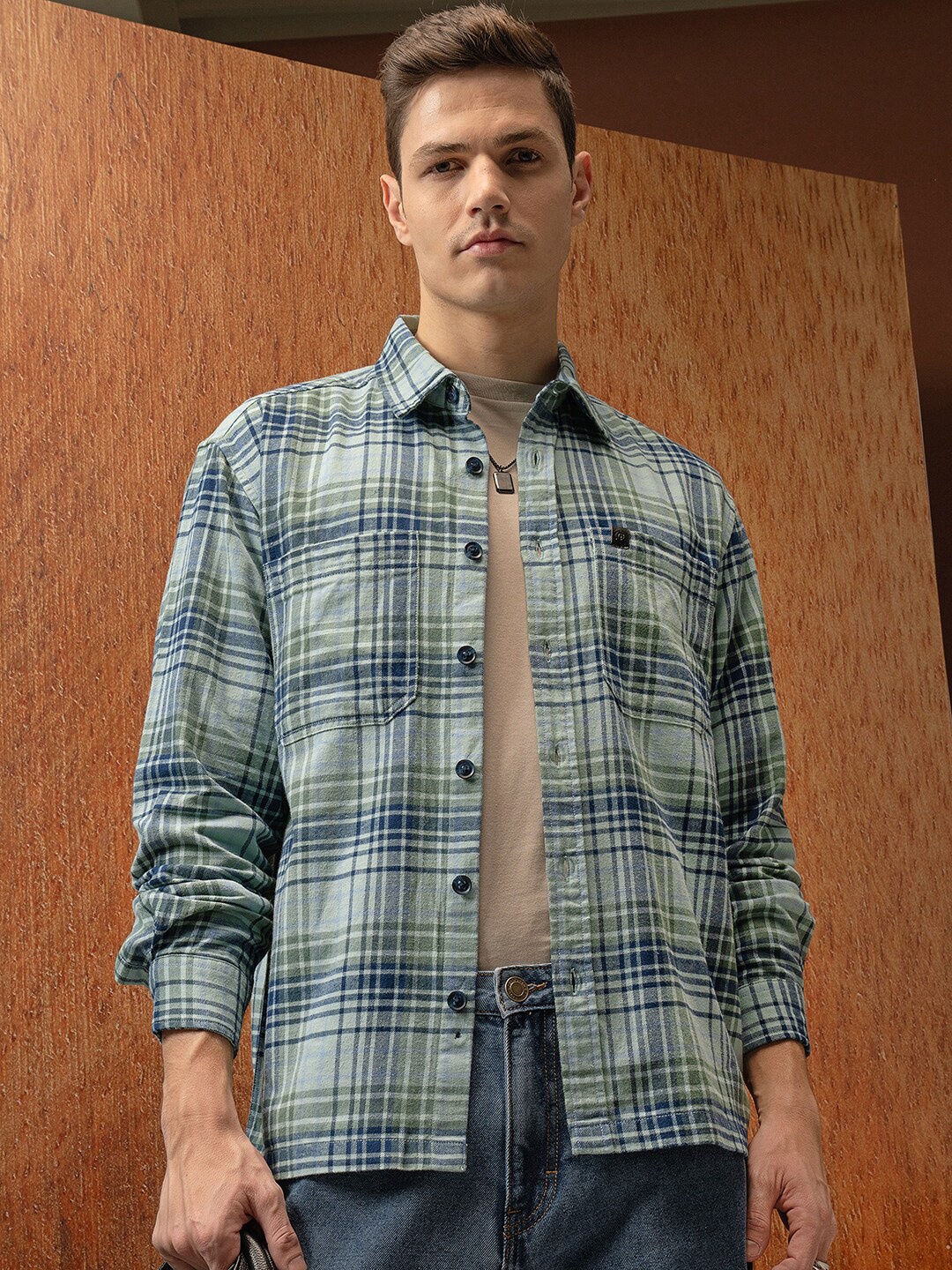 

LOCOMOTIVE Premium Flannel Checked Spread Collar Utility Pocket Overshirt, Green