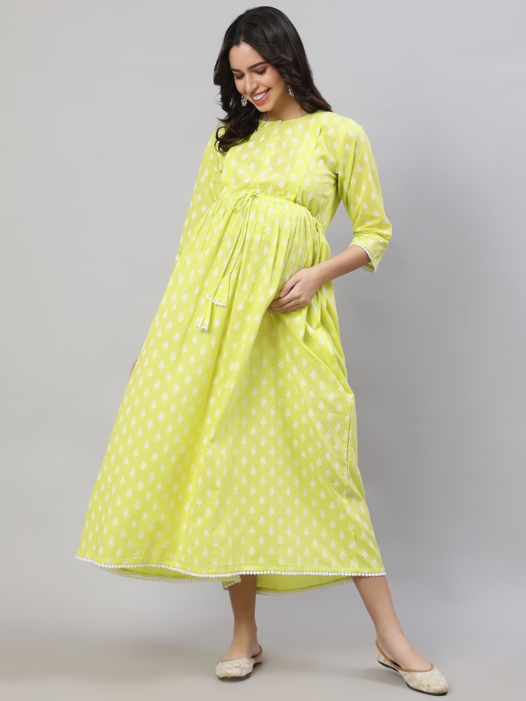 

Nayo Yellow Ethnic Motifs Printed Gathered Cotton Maternity Fit & Flare Midi Ethnic Dress