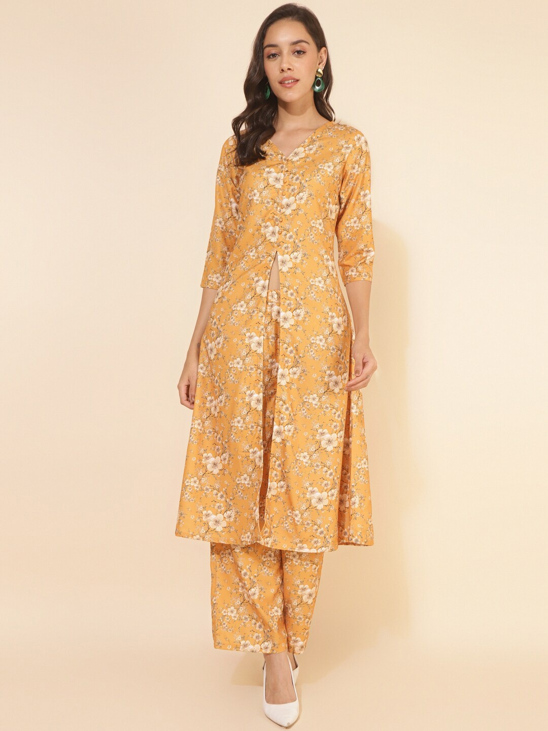 

Janasya Floral Printed High Slit Fusion Kurta with Palazzos, Mustard