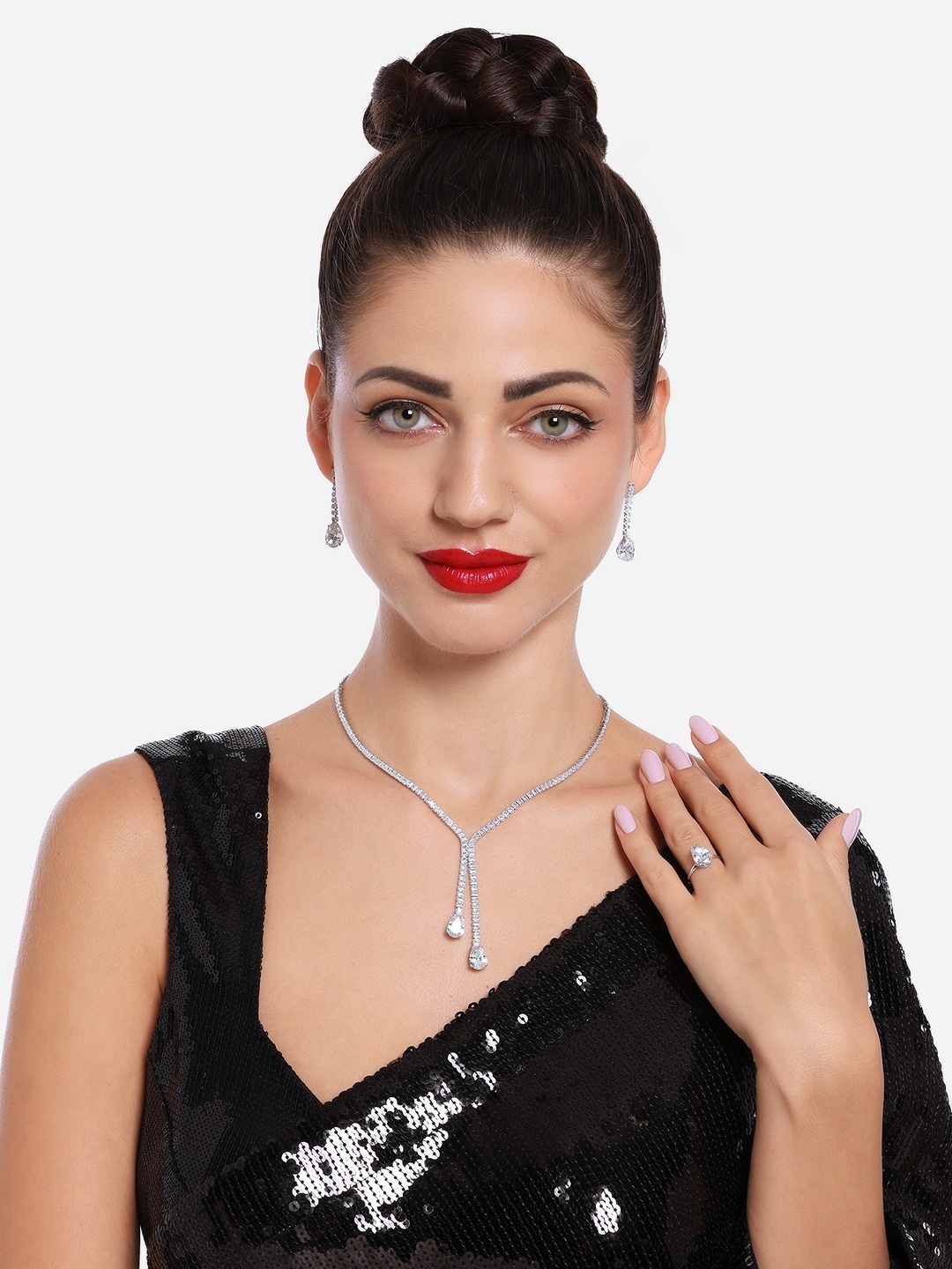 

Zaveri Pearls Silver-Plated Cubic Zirconia Stone Studded Brass Jewellery Set