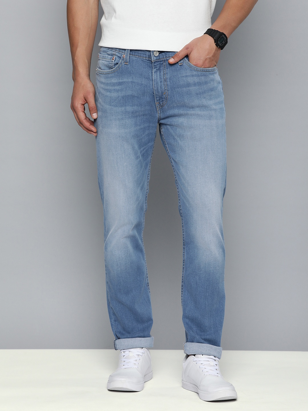 

Levis Men Mid-Rise 511 Slim Fit Light Fade Stretchable Jeans, Blue