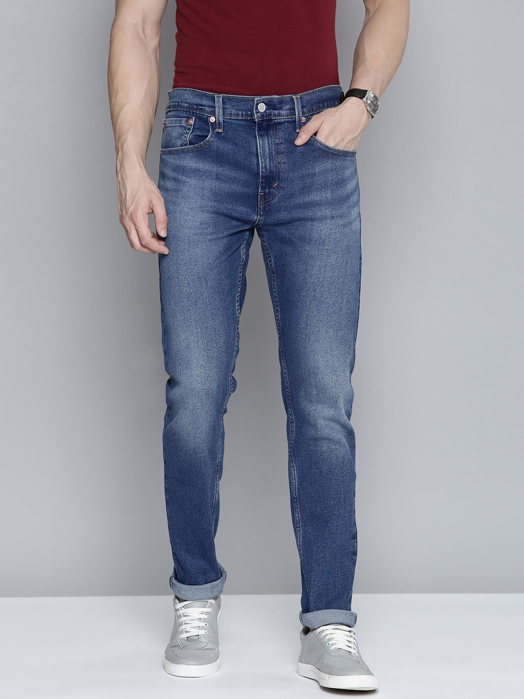 

Levis Men 512 Slim Fit Light Fade Stretchable Jeans, Blue