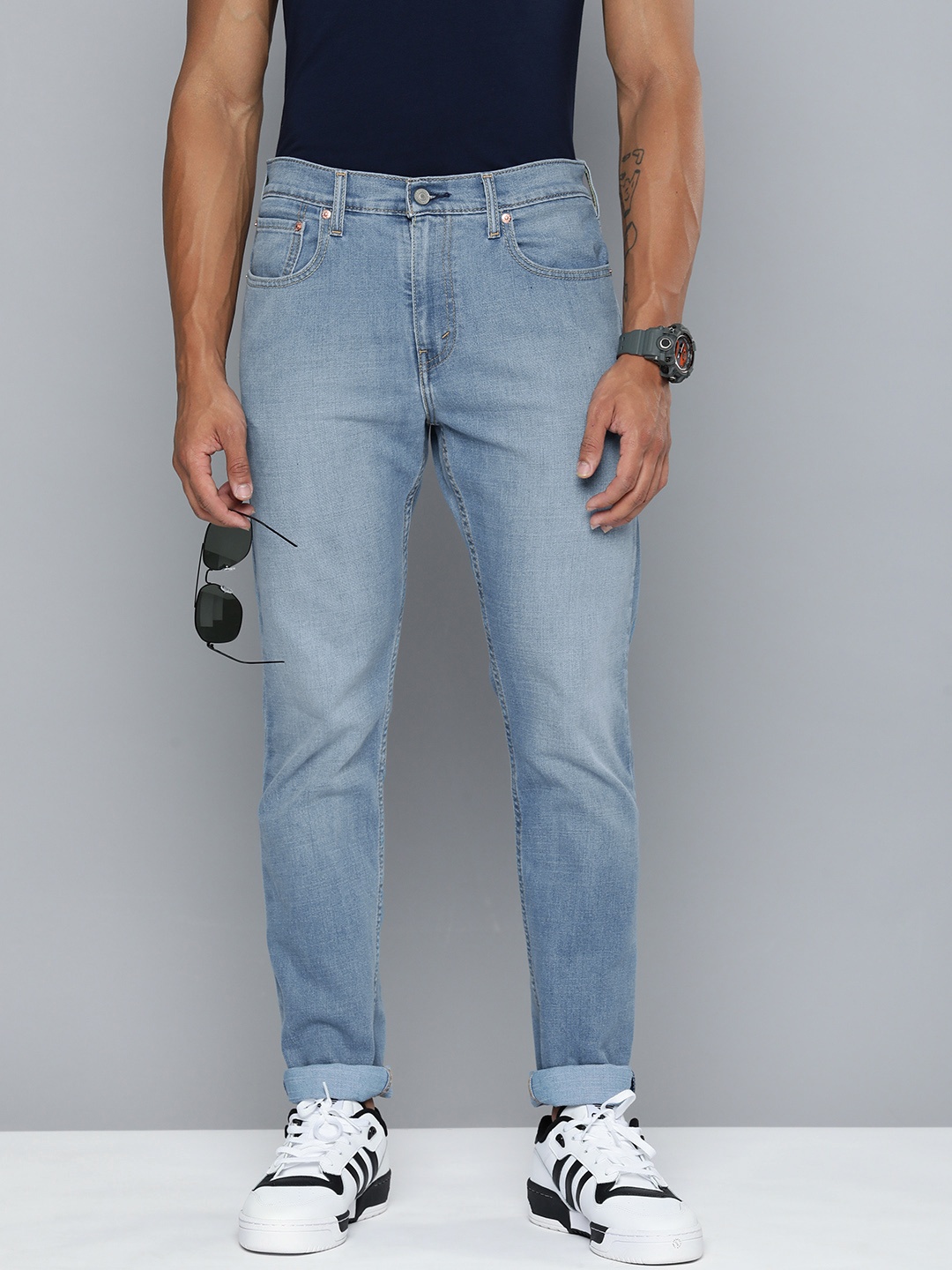 

Levis Men 512 Slim Fit Light Fade Stretchable Jeans, Blue