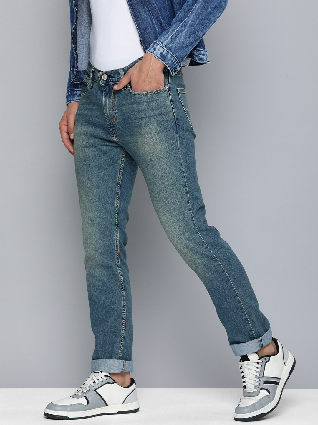 

Levis Men 511 Slim Fit Heavy Fade Stretchable Jeans, Blue