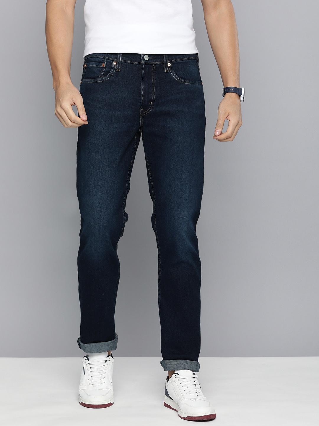 

Levis Men 511 Slim Fit Light Fade Stretchable Jeans, Blue