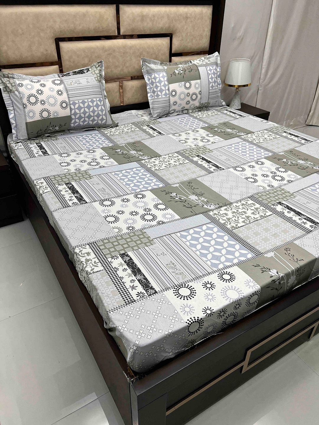 

Pure Decor Gem Grey Floral Cotton 330 TC Fitted King Bedsheet & 2 Pillow Covers