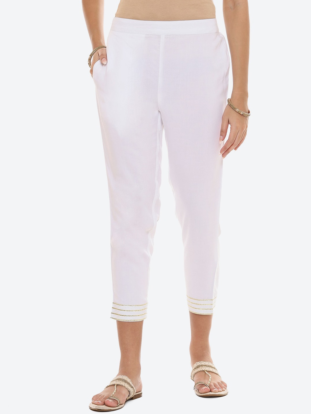 

2Bme Women Mid Rise Cigarette Trousers, White
