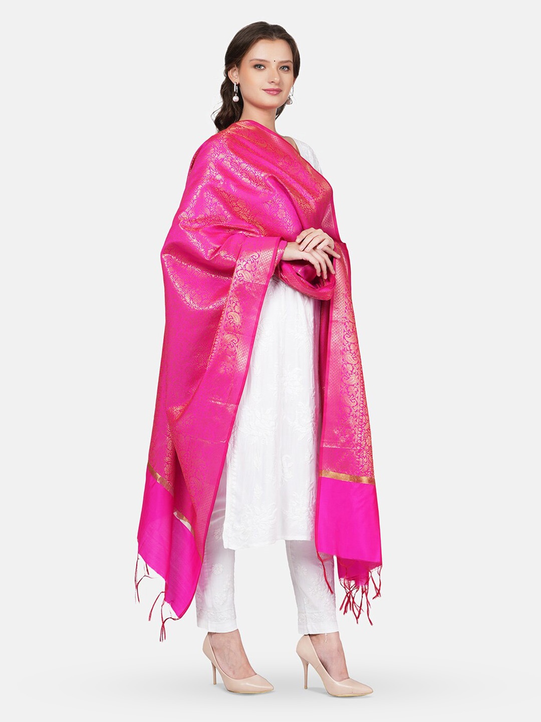 

MUFFLY Floral Woven Designed Zari Dupatta, Pink