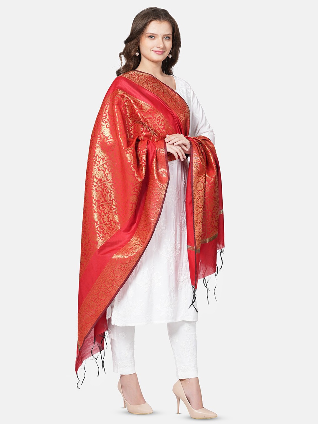 

MUFFLY Floral Woven Designed Zari Dupatta, Red