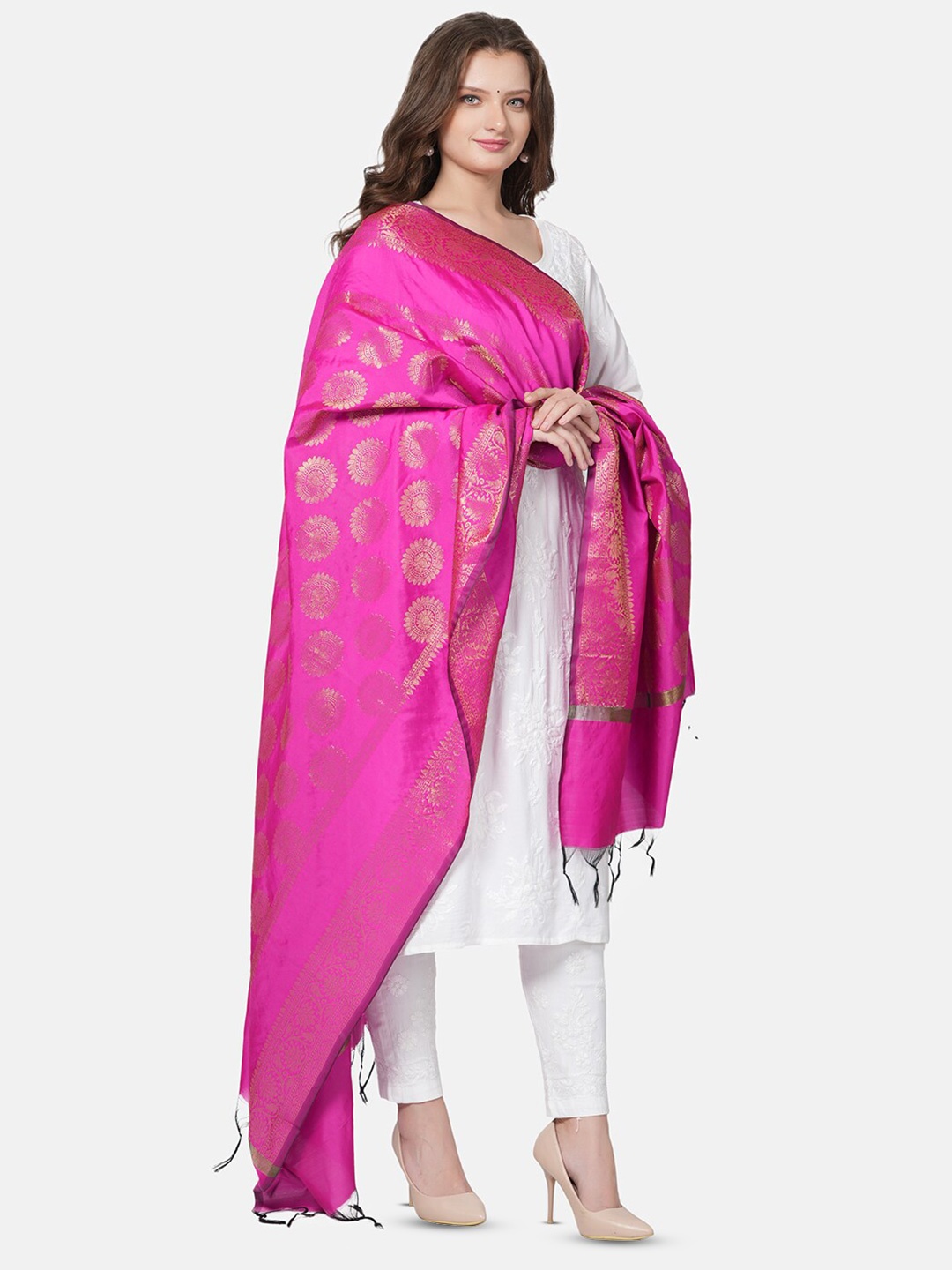 

MUFFLY Ethnic Motifs Woven Design Zari Banarasi Dupatta, Pink