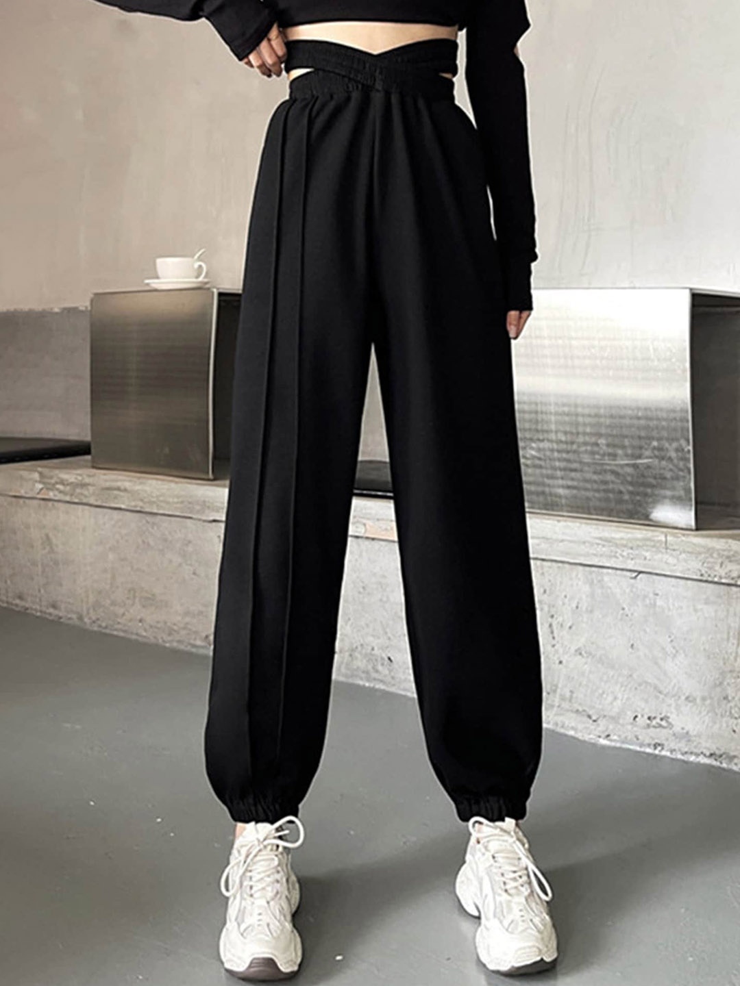 

LULU & SKY Women High-Rise Joggers, Black