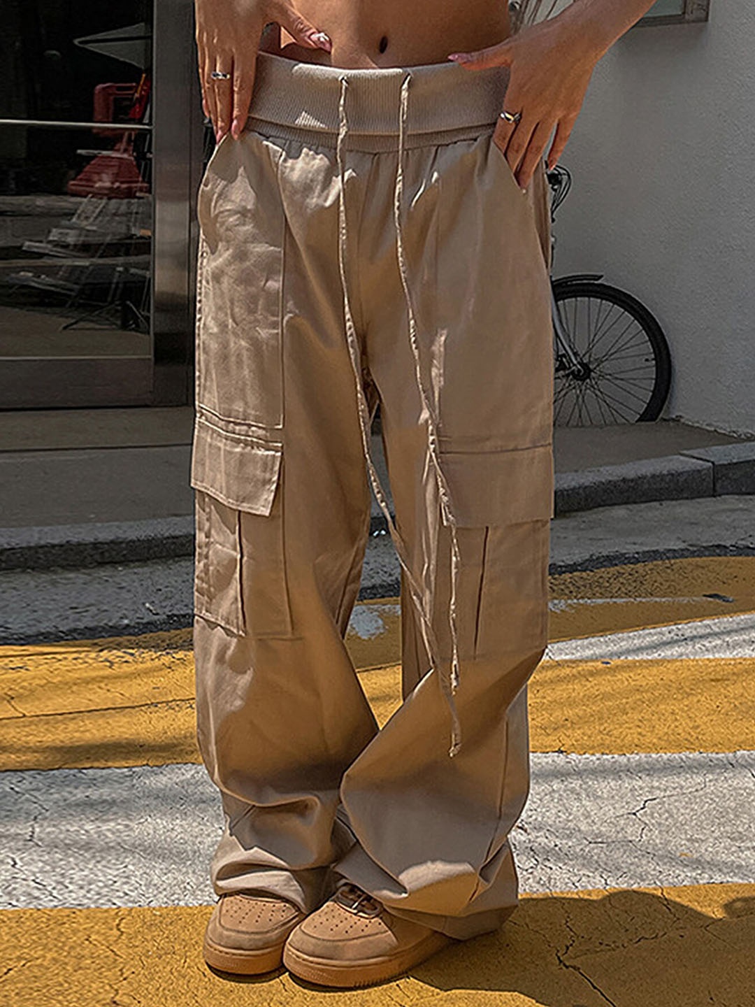 

LULU & SKY Women Loose Fit High-Rise Cargos Trousers, Khaki