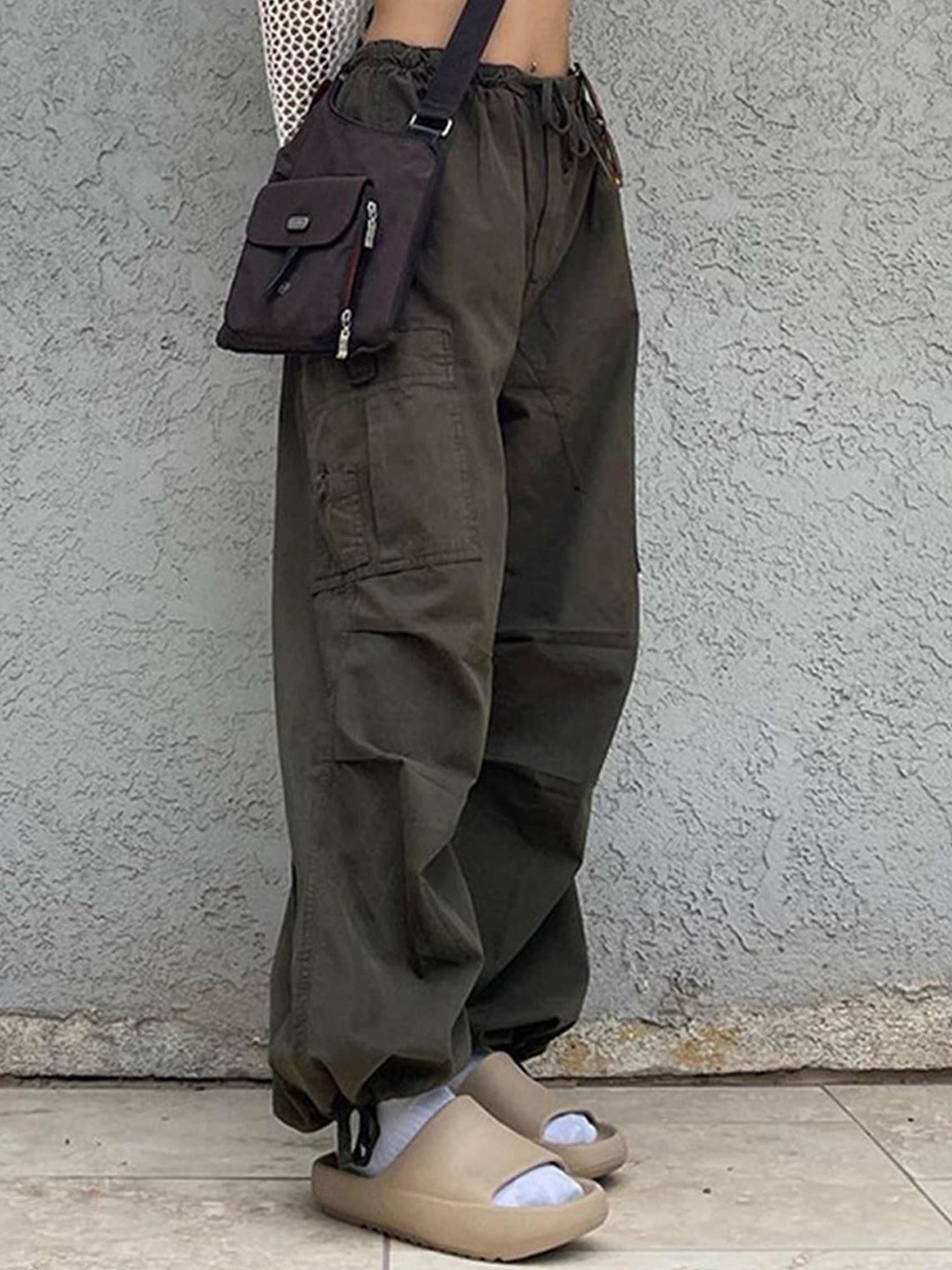 

LULU & SKY Women Low Rise Pure Cotton Cargos, Brown