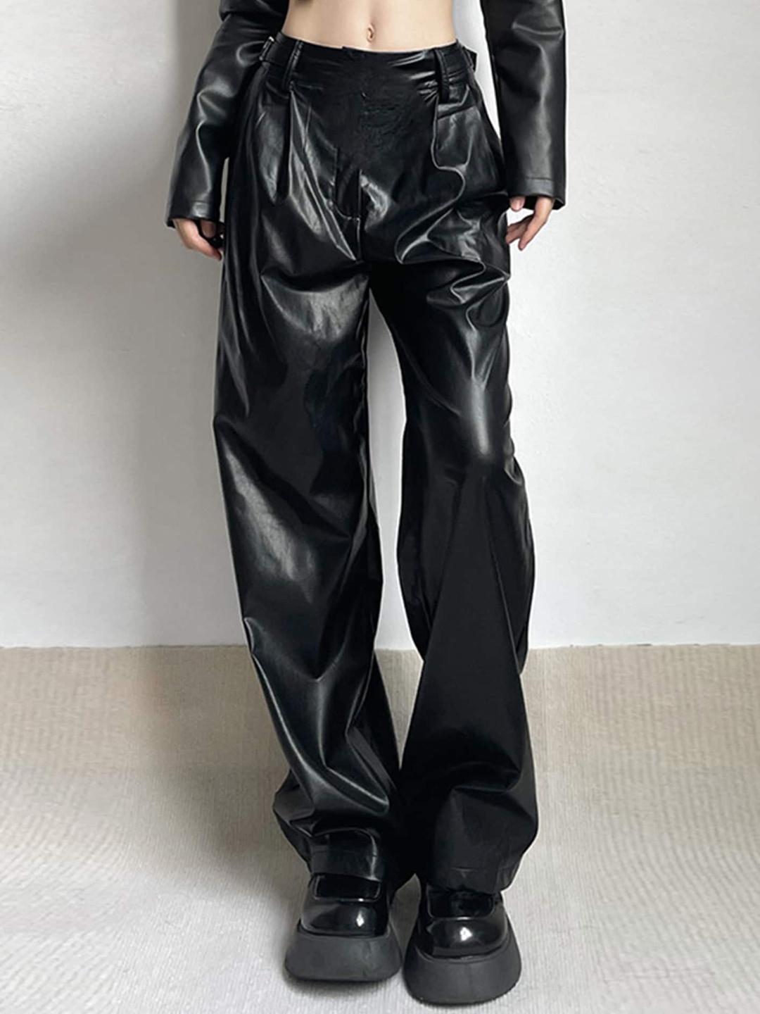 

LULU & SKY Women Relaxed Straight Fit Low-Rise Leather Trouser, Black