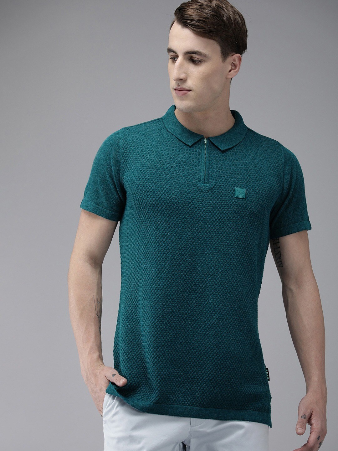 

THE BEAR HOUSE Self Design Polo Collar Slim Fit T-shirt, Teal