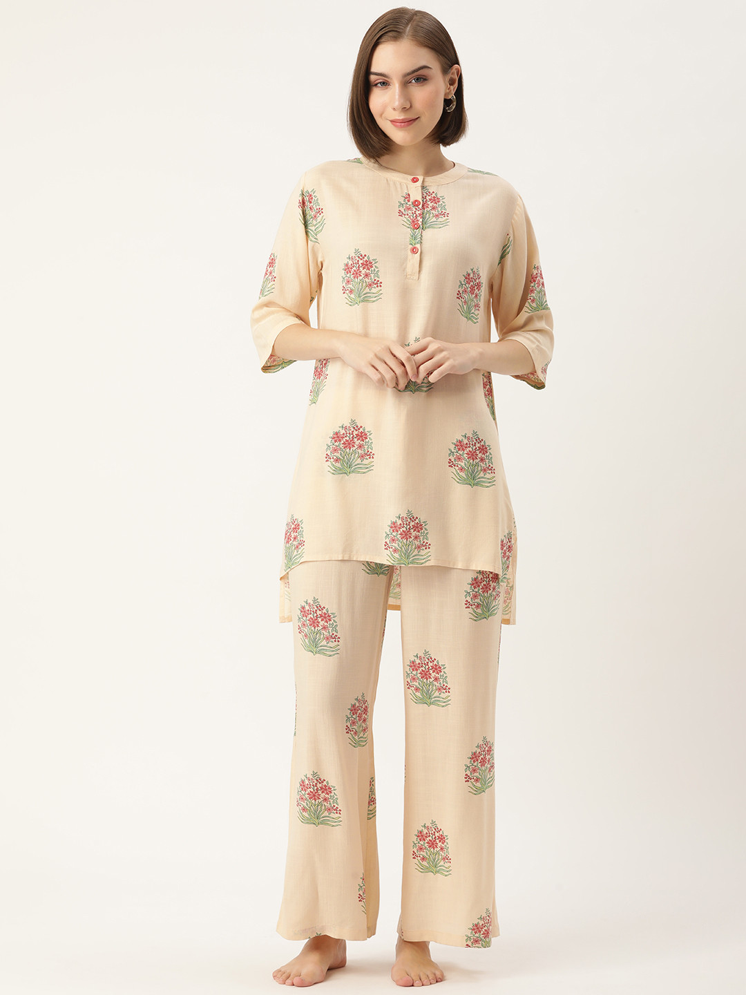 

Clt.s Women Floral Printed Pure Cotton Longline Night suit, Cream