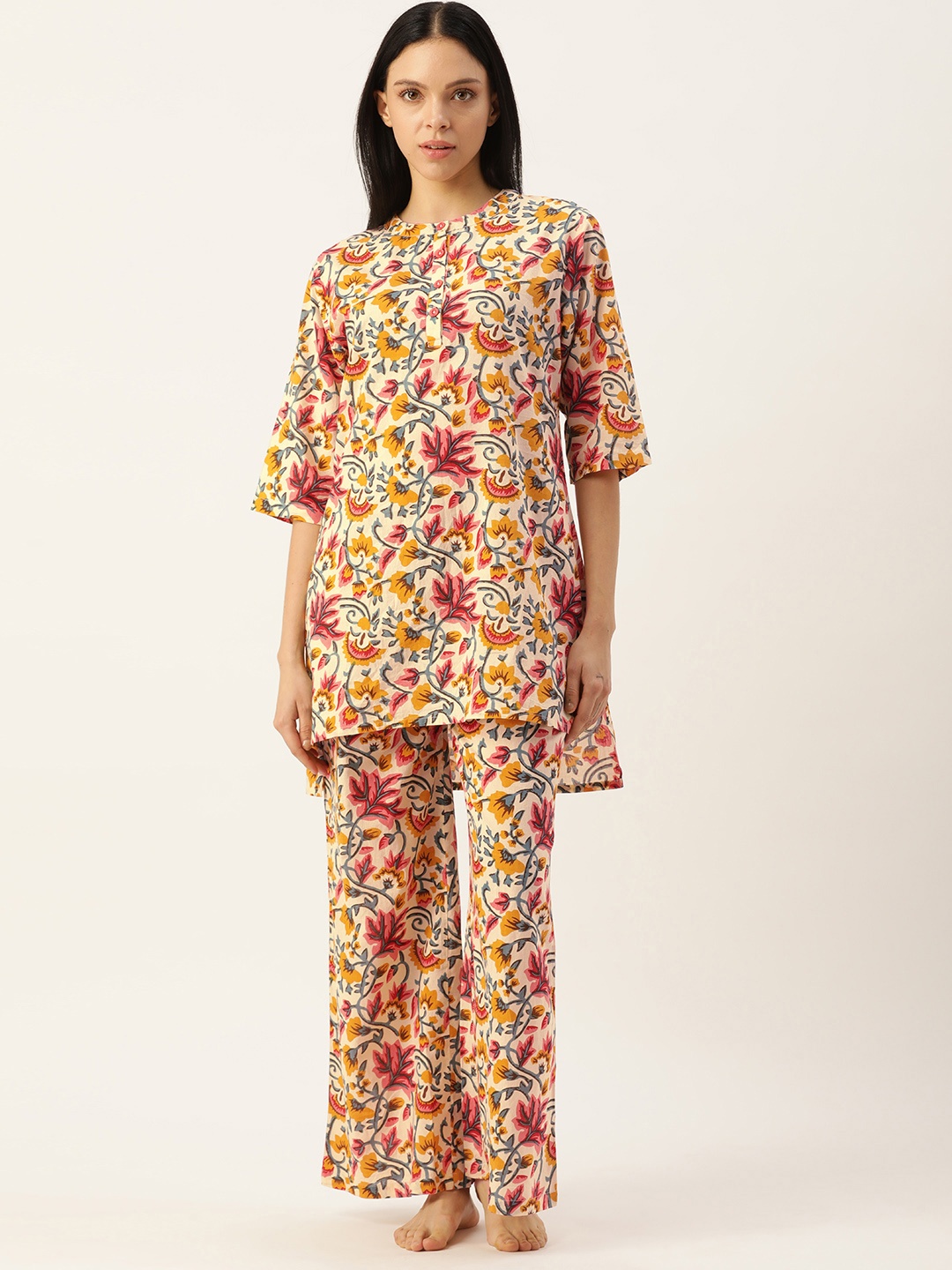 

Clt.s Women Floral Printed Pure Cotton Night suit, Cream