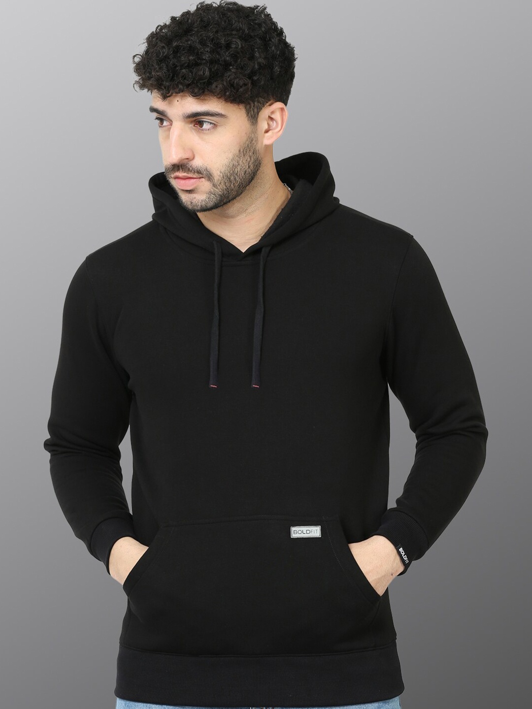 

BOLDFIT Hooded Long Sleeves Pullover Sweatshirt, Black