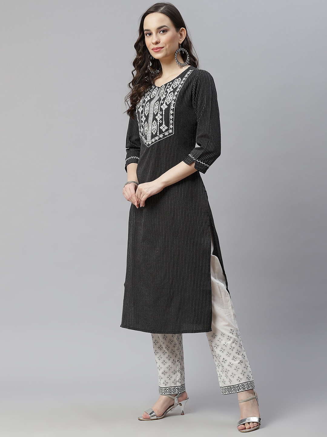 

Hatheli Striped Printed Yoke Design Thread Work Pure Cotton Straight Kurta With Trousers, Black