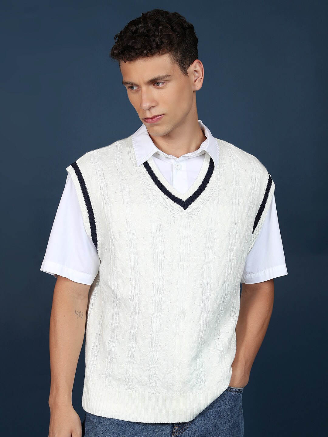 

HIGHLANDER V-Neck Acrylic Cable Knit Sweater Vest, White