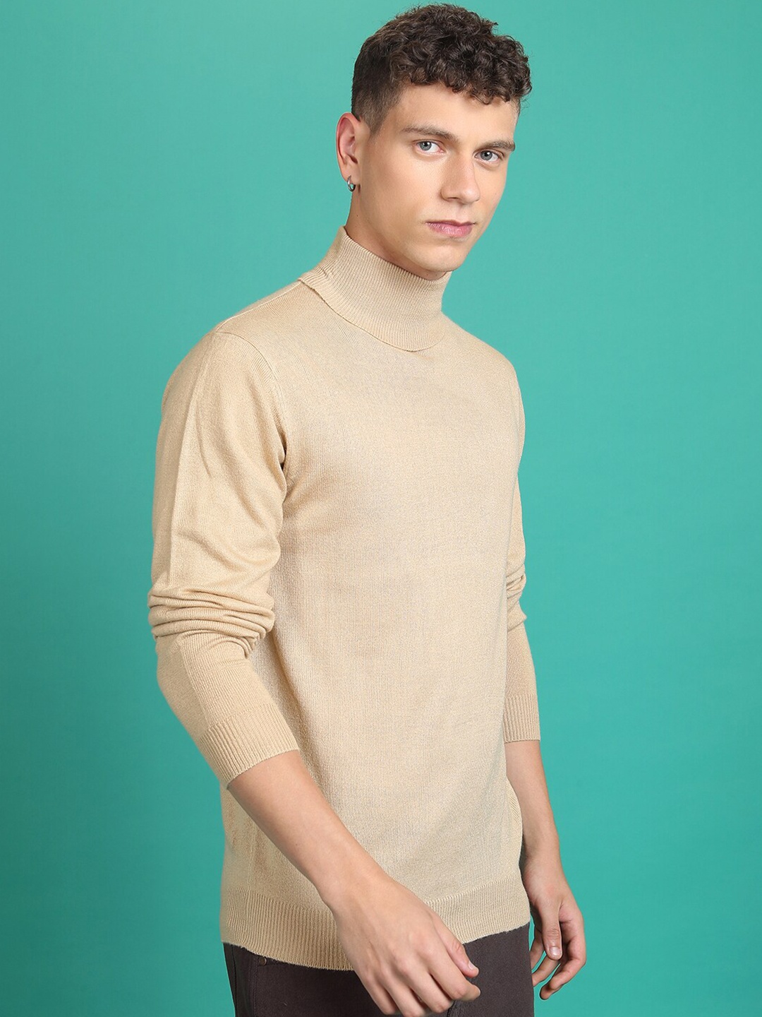 

HIGHLANDER Turtle Neck Acrylic Ribbed Pullover, Beige