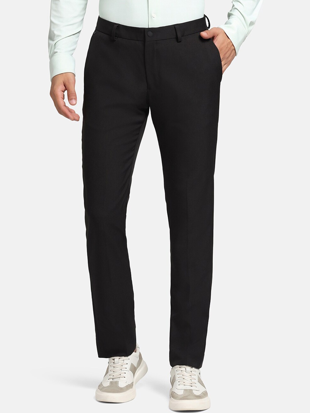 

Blackberrys TechPro Men Black Solid Formal Trouser