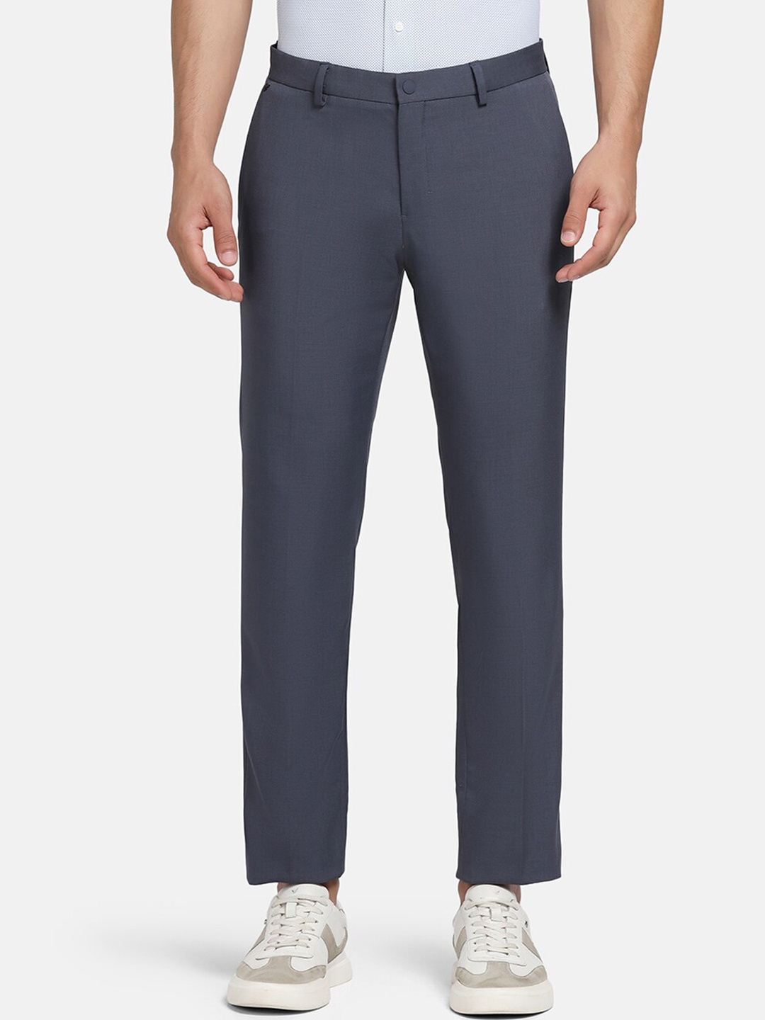 

Blackberrys TechPro Men Grey Solid Formal Trouser