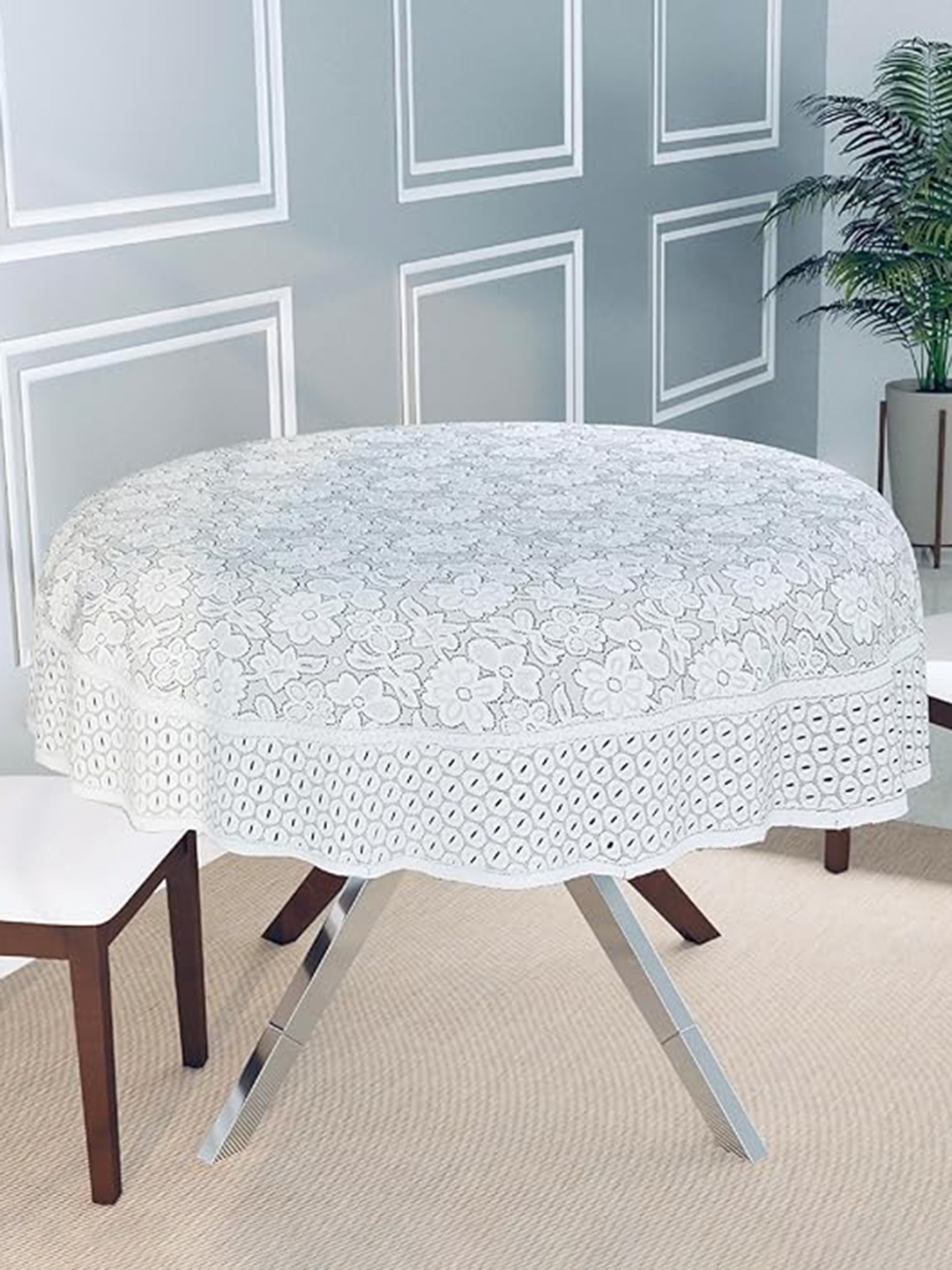 

Dakshya Industries White Self-Design Round 4-Seater Table Cover